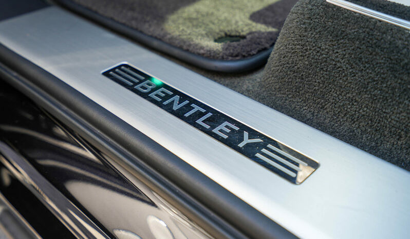 Bentley Bentayga V8 Mulliner full
