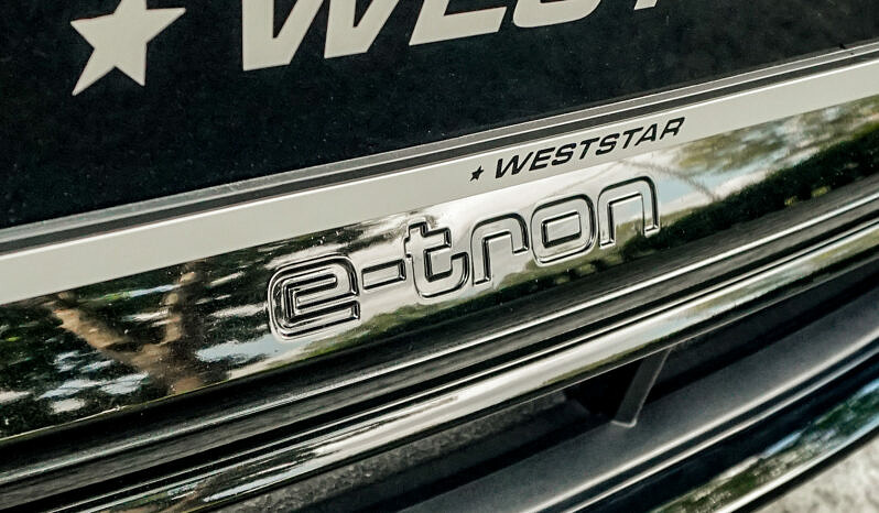 Audi E-Tron 55 Quattro Launch Edition full
