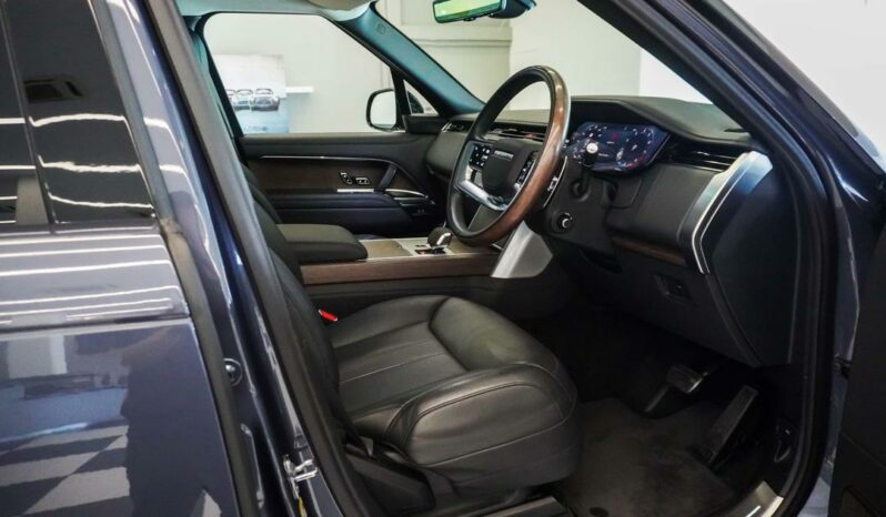 Land Rover New Range Rover P530 Autobiography full