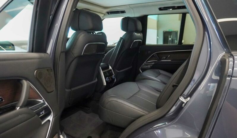 Land Rover New Range Rover P530 Autobiography full