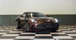 Aston Martin DB12 Volante
