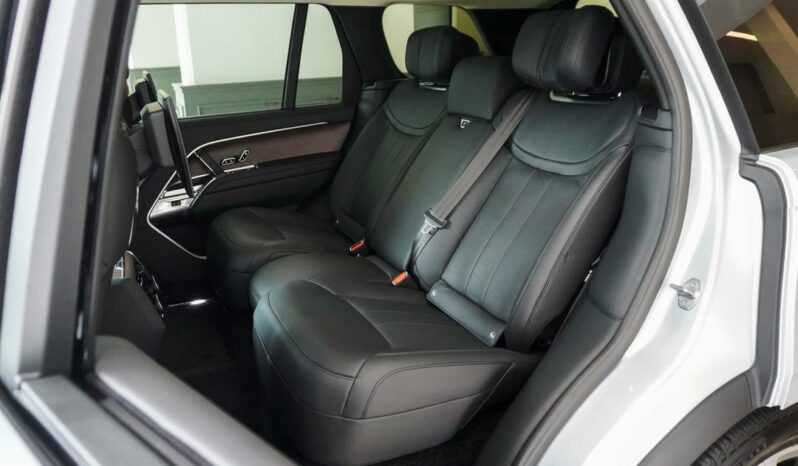 Land Rover New Range Rover P400 Autobiography LWB full