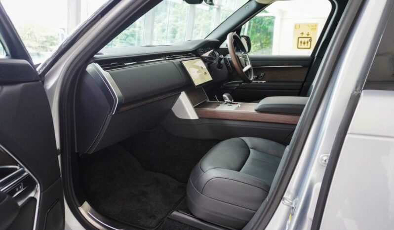 Land Rover New Range Rover P400 Autobiography LWB full