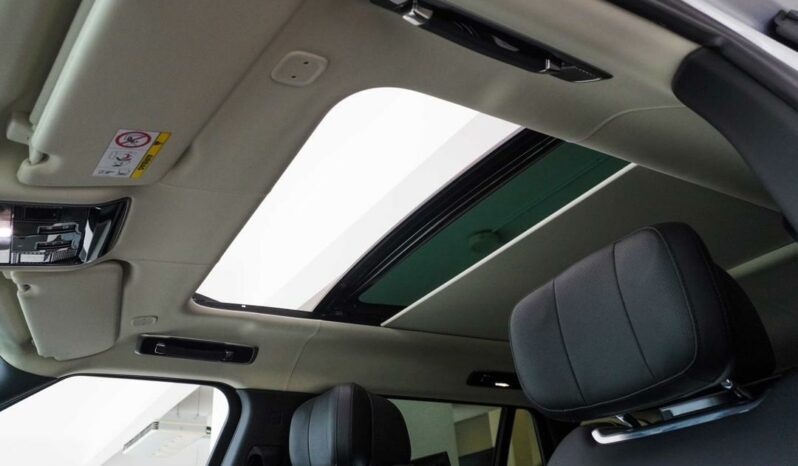 Land Rover New Range Rover P400 Autobiography LWB full