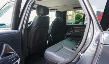 Land Rover New Range Rover P400 SE full