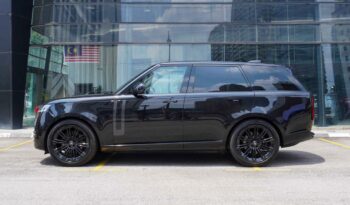 Land Rover New Range Rover P530 First Edition full