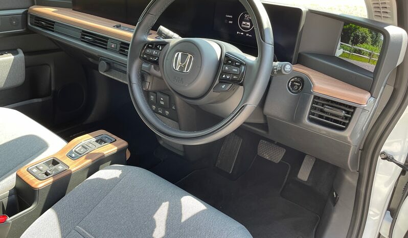 Honda E Advance full