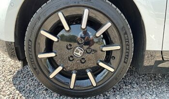 Honda E Advance full