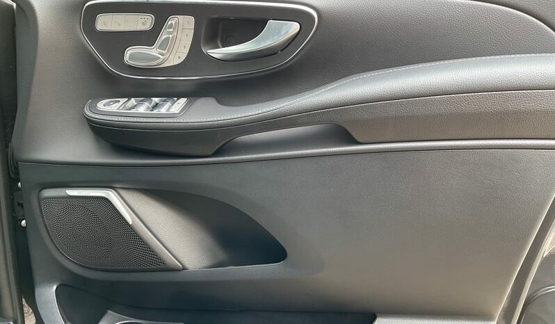 Mercedes Benz EQV 300 Sport Premium full