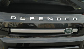 Land Rover Defender 110 SE D240 full