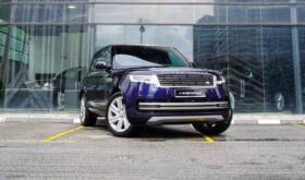 Land Rover New Range Rover P400 HSE