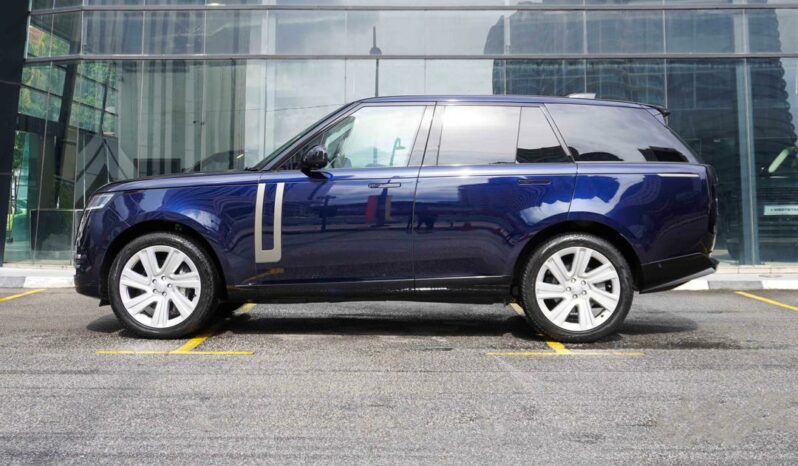 Land Rover New Range Rover P400 HSE full