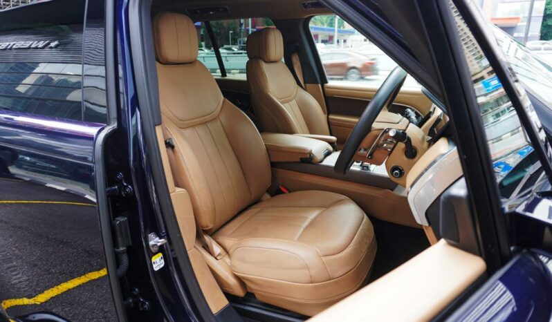 Land Rover New Range Rover P400 HSE full