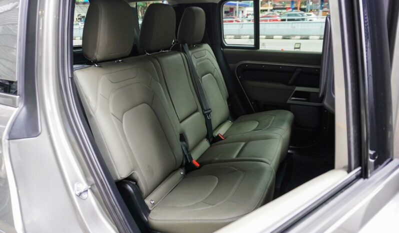 Land Rover Defender 110 P400 XS Edition – 7 Seat full