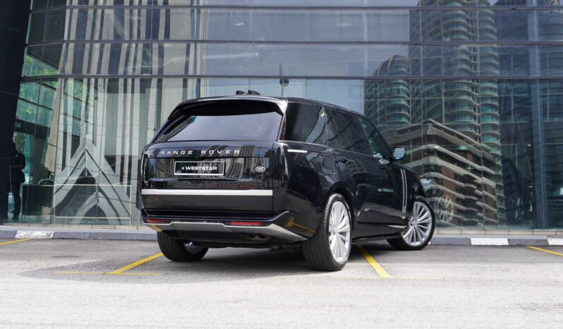 Land Rover New Range Rover P530 First Edition LWB full