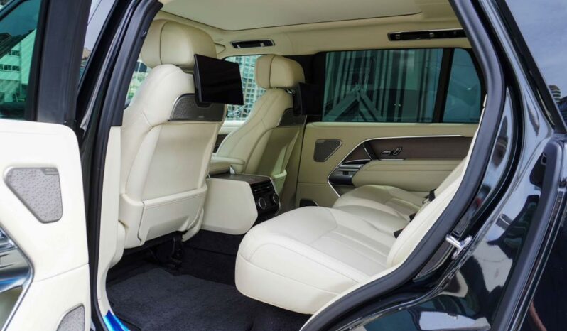 Land Rover New Range Rover P530 First Edition LWB full