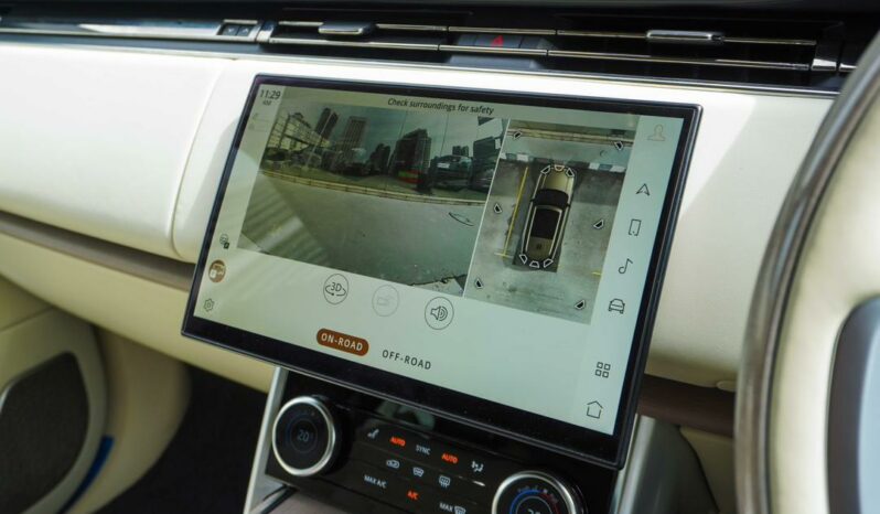 Land Rover New Range Rover P530 First Edition LWB full