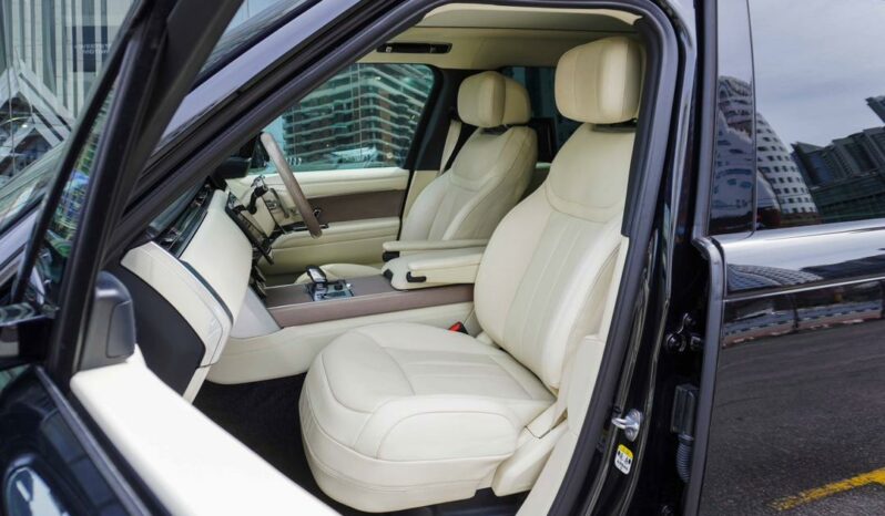 Land Rover New Range Rover P530 First Edition LWB full