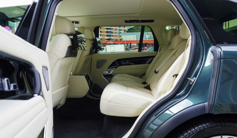 Land Rover New Range Rover P530 Autobiography LWB full