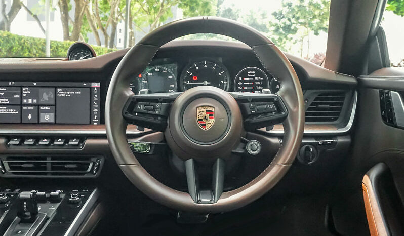 Porsche 911 (992) Carrera S full