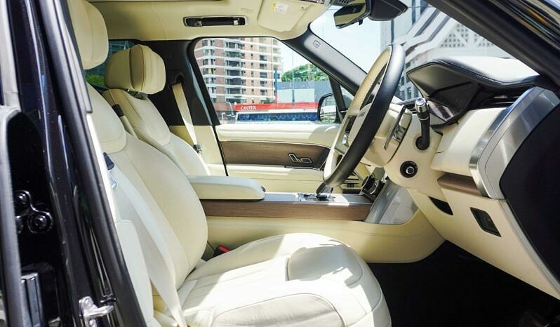 Land Rover New Range Rover LWB First Edition P530 full