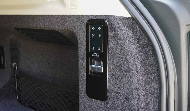 Land Rover New Range Rover LWB First Edition P530 full
