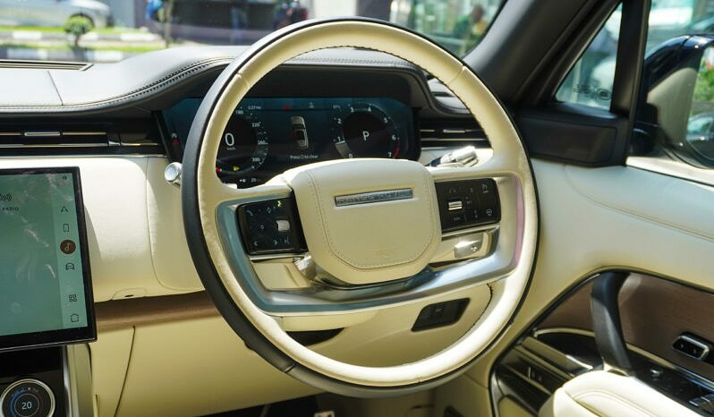 Land Rover New Range Rover LWB First Edition P530 full