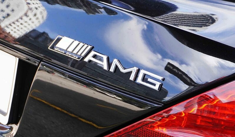 Mercedes-Benz AMG SL 65 Black Series full