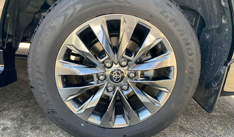 Toyota Land Cruiser ZX 3.5 (300 Series) full
