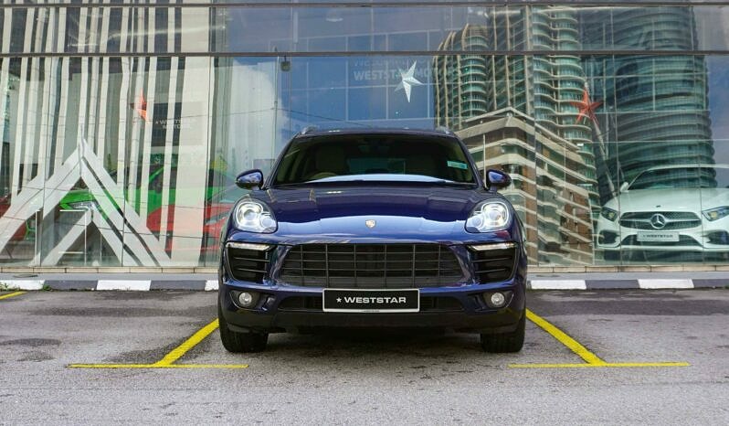 Porsche Macan full