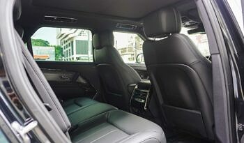 Land Rover New Range Rover Sport D300 SE Dynamic full