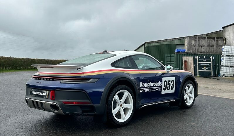 Porsche 911 (992) Dakar full