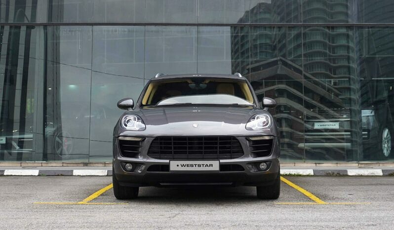 Porsche Macan full