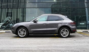 Porsche Macan full