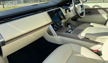 Land Rover New Range Rover P530 First Edition full