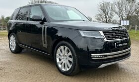 Land Rover New Range Rover P400 SE