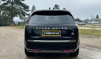 Land Rover New Range Rover P400 SE full