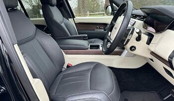 Land Rover New Range Rover P400 SE full