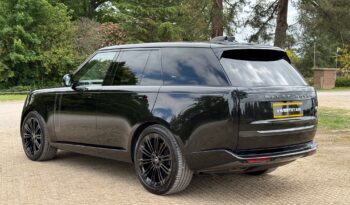Land Rover New Range Rover P530 First Edition full