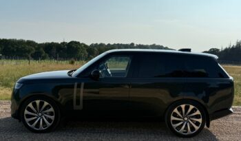 Land Rover New Range Rover P400 SE full