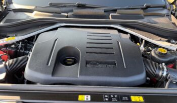 Land Rover New Range Rover P400 SE full