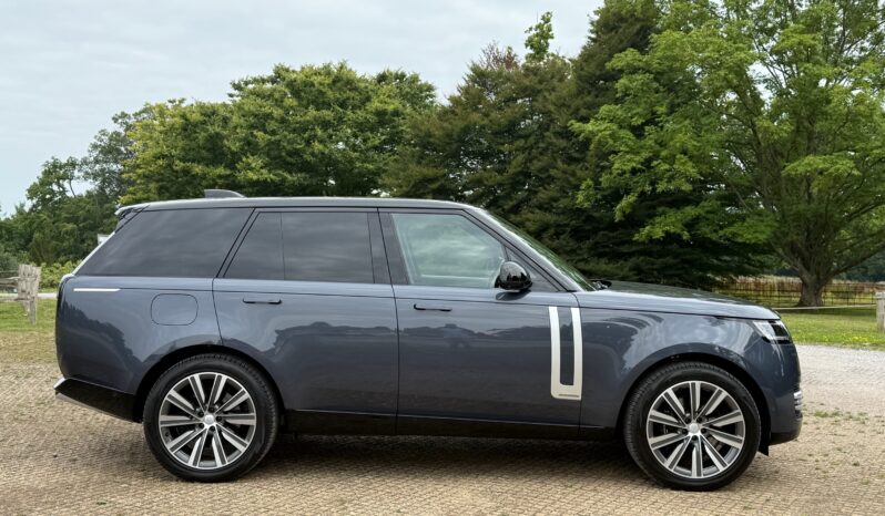 Land Rover New Range Rover P530 Autobiography full