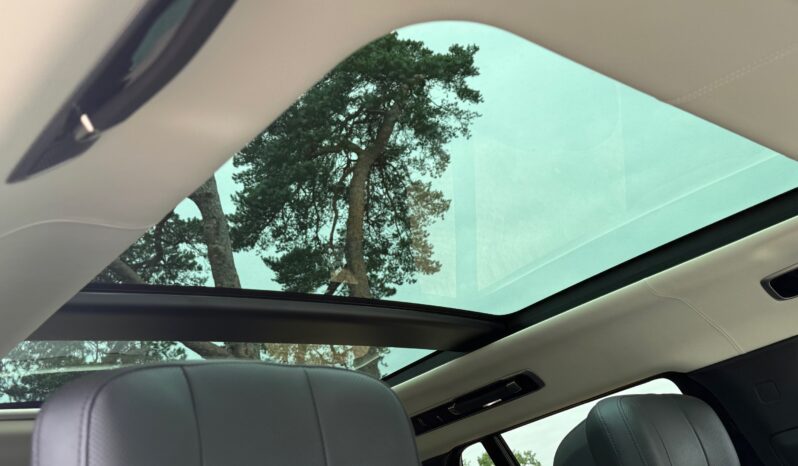 Land Rover New Range Rover P530 Autobiography full