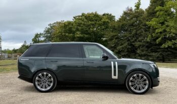 Land Rover New Range Rover P530 Autobiography LWB full