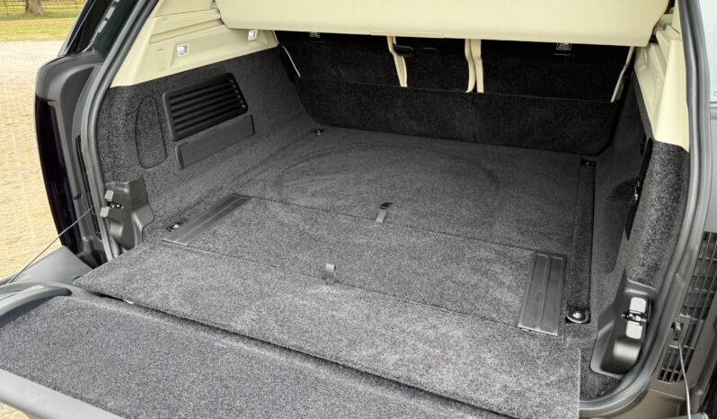 Land Rover New Range Rover P530 Autobiography LWB full