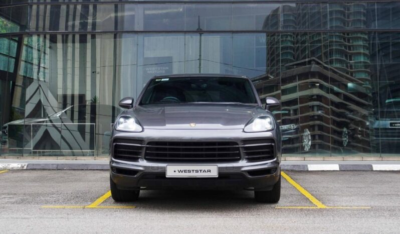 Porsche Cayenne Coupe full