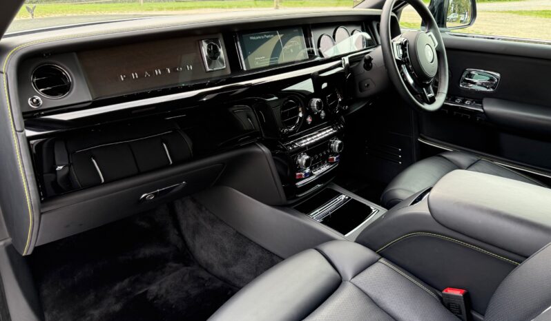 Rolls Royce Phantom 8 Series 2 full