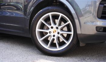 Porsche Cayenne Coupe full