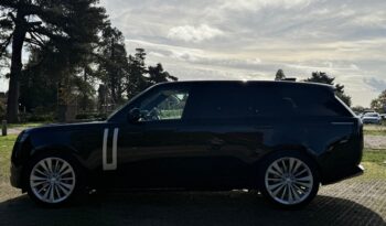 Land Rover New Range Rover P530 First Edition LWB full