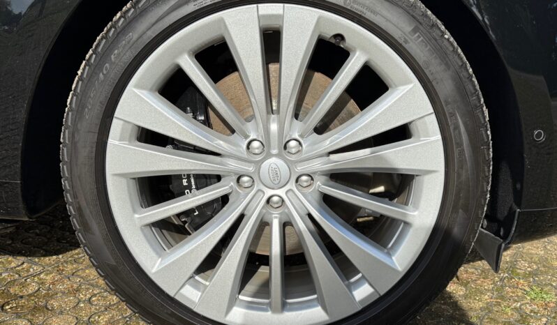 Land Rover New Range Rover P530 First Edition LWB full